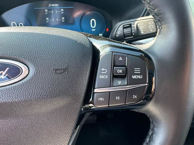 Certified 2025 Ford Escape Platinum AWD/4WD image 21