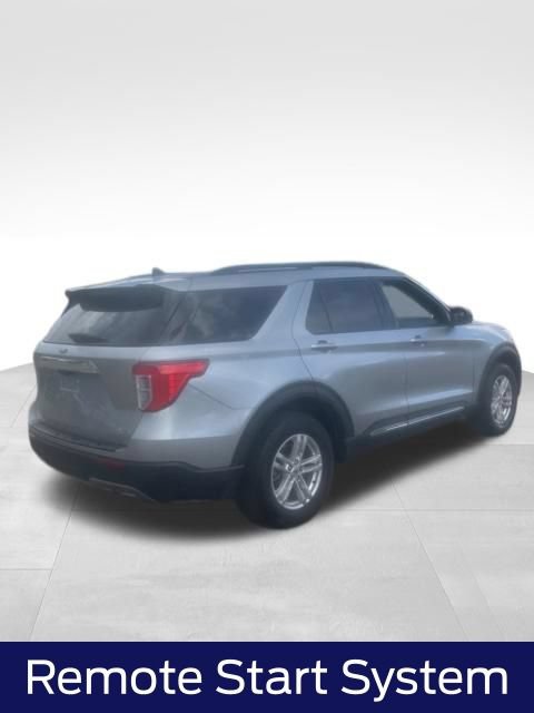 Certified 2023 Ford Explorer XLT w/ Equipment Group 202A AWD/4WD image 7