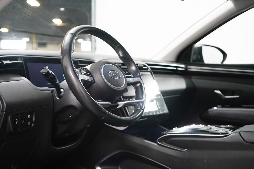 Used 2024 Hyundai Tucson Limited AWD/4WD image 19