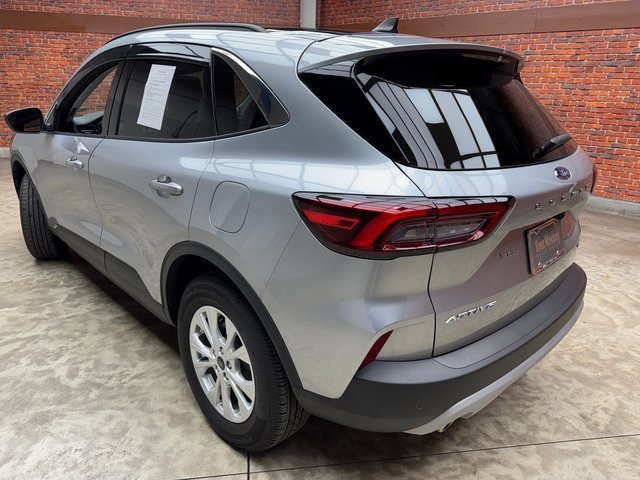 Certified 2023 Ford Escape Active w/ Tech Pack #1 image 3