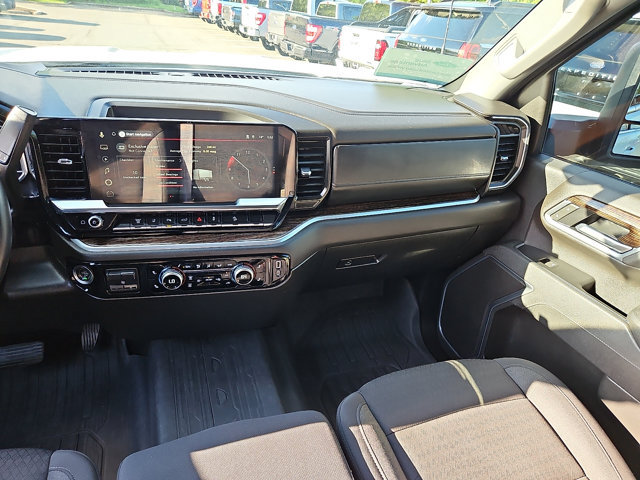 Used 2025 GMC Sierra 2500 SLE w/ SLE Value Package; AWD/4WD image 13