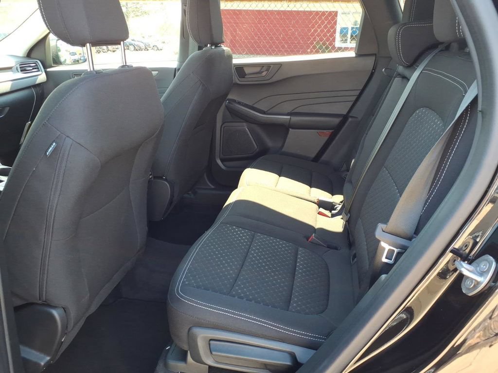 Certified 2024 Ford Escape Active w/ Tech Pack #1 AWD/4WD image 11