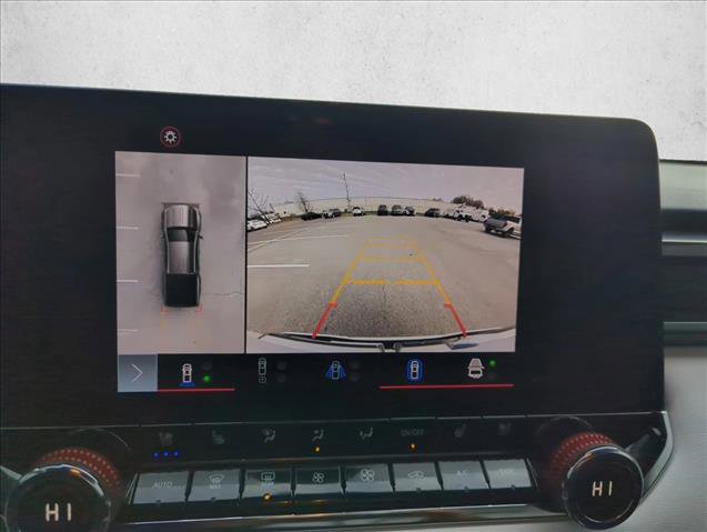 Used 2023 GMC Canyon AT4X image 15