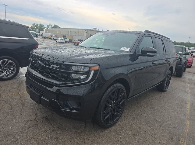 Certified 2026 Ford Expedition Max Platinum w/ Stealth Performance Package AWD/4WD image 5