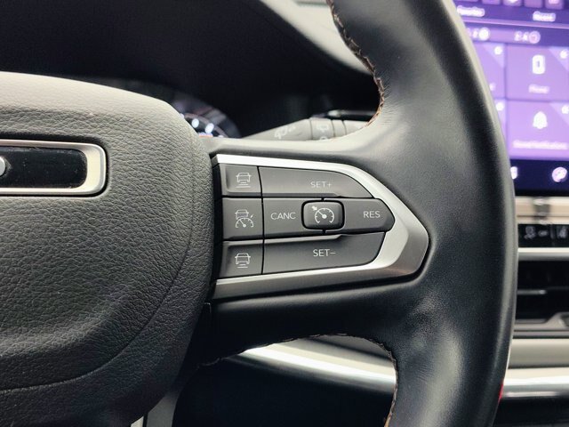 Used 2022 Jeep Compass Limited AWD/4WD image 36
