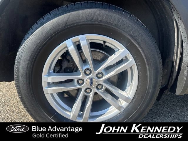Certified 2023 Ford Explorer XLT w/ Equipment Group 202A AWD/4WD image 4