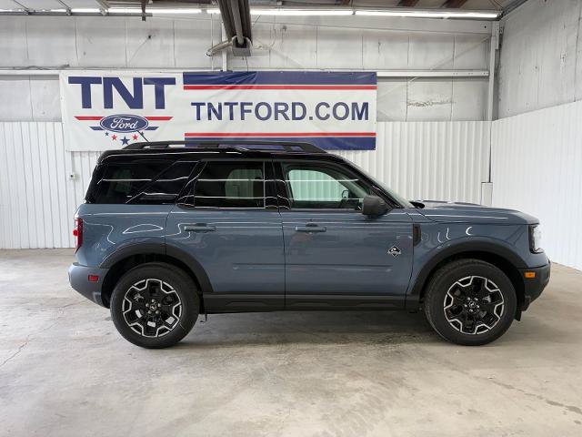 Certified 2025 Ford Bronco Sport Outer Banks w/ Outer Banks Tech Package+ AWD/4WD image 1