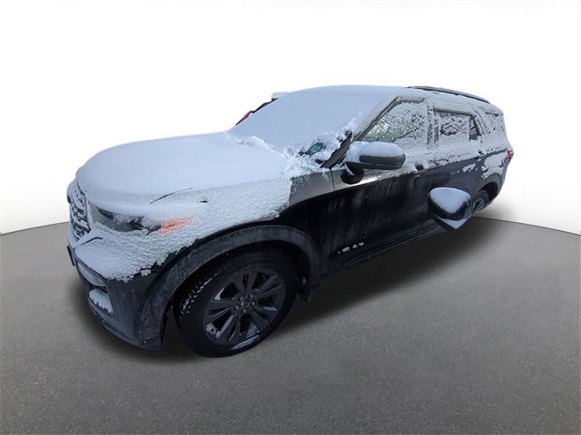Certified 2021 Ford Explorer XLT w/ Equipment Group 202A image 2