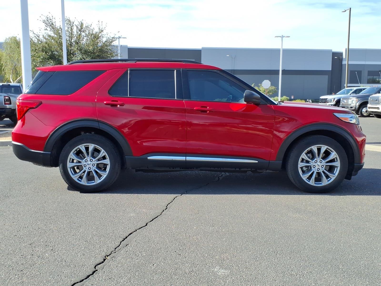 Certified 2023 Ford Explorer XLT w/ Equipment Group 202A AWD/4WD image 6