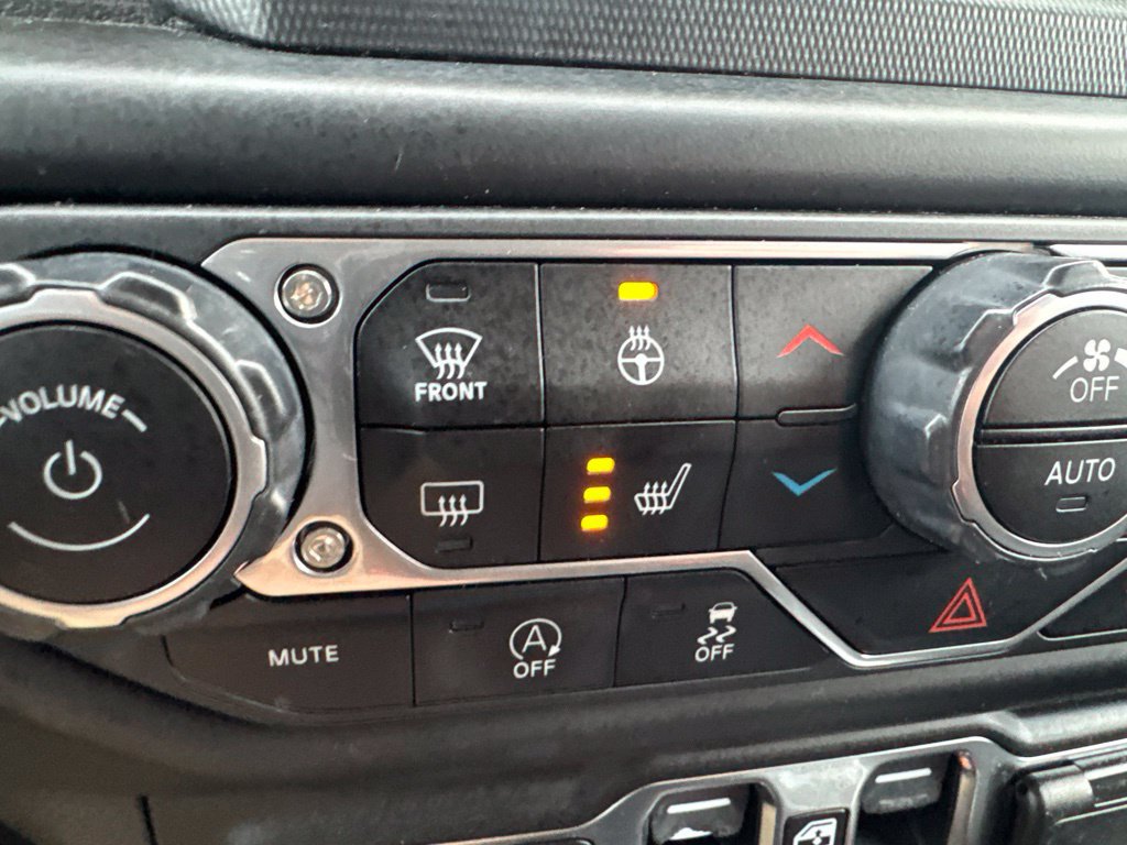 Used 2020 Jeep Wrangler Unlimited Sport AWD/4WD image 22