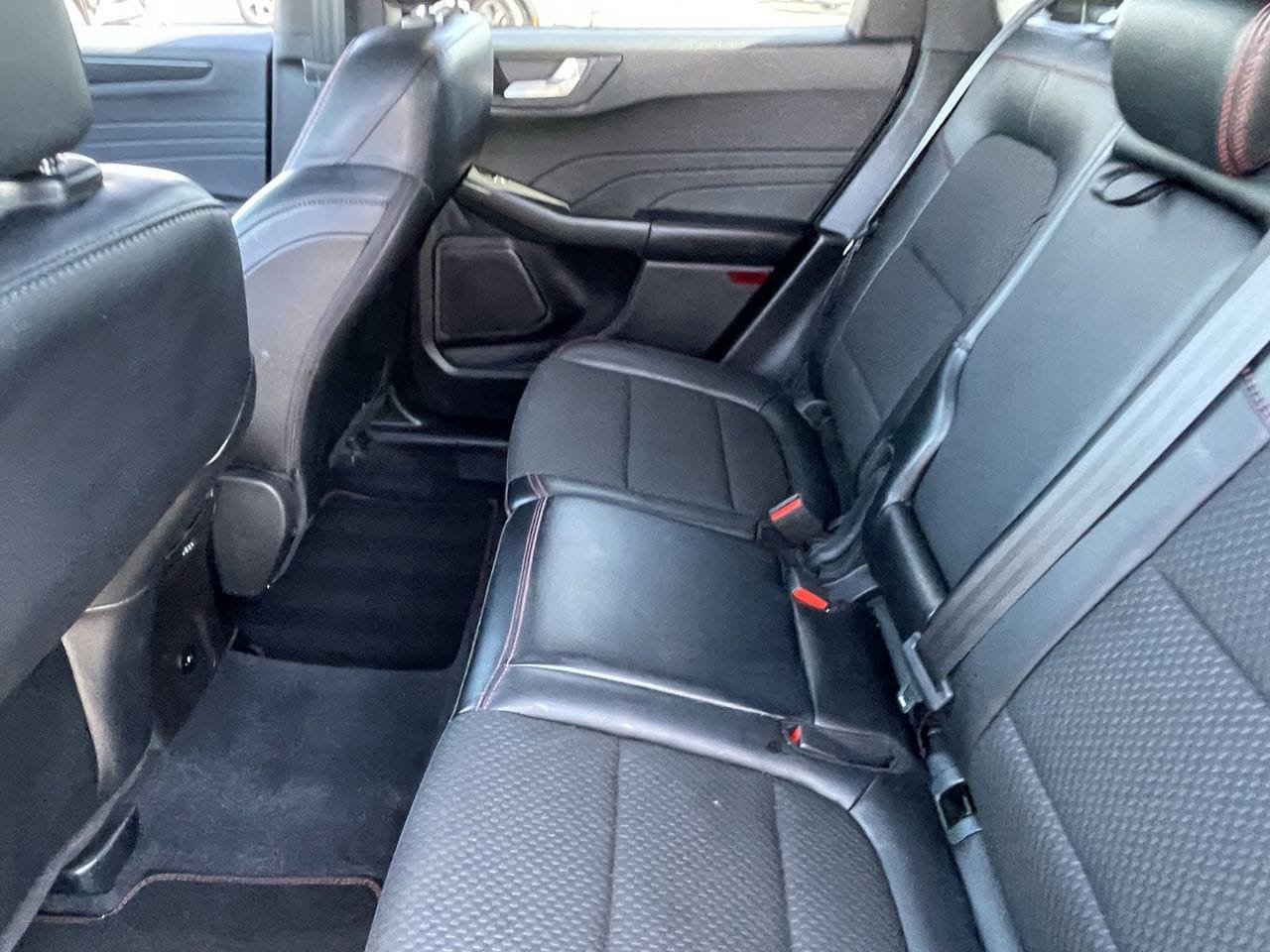 Certified 2023 Ford Escape ST-Line w/ Tech Pack #1 FWD image 14
