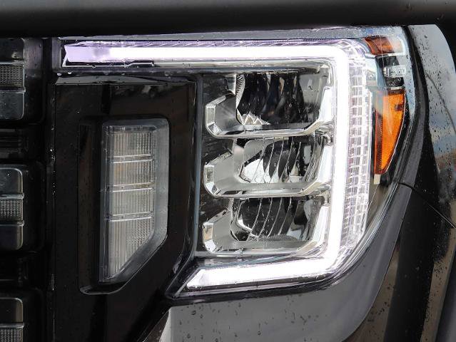 Used 2021 GMC Sierra 3500 AT4 w/ AT4 Premium Plus Package image 10