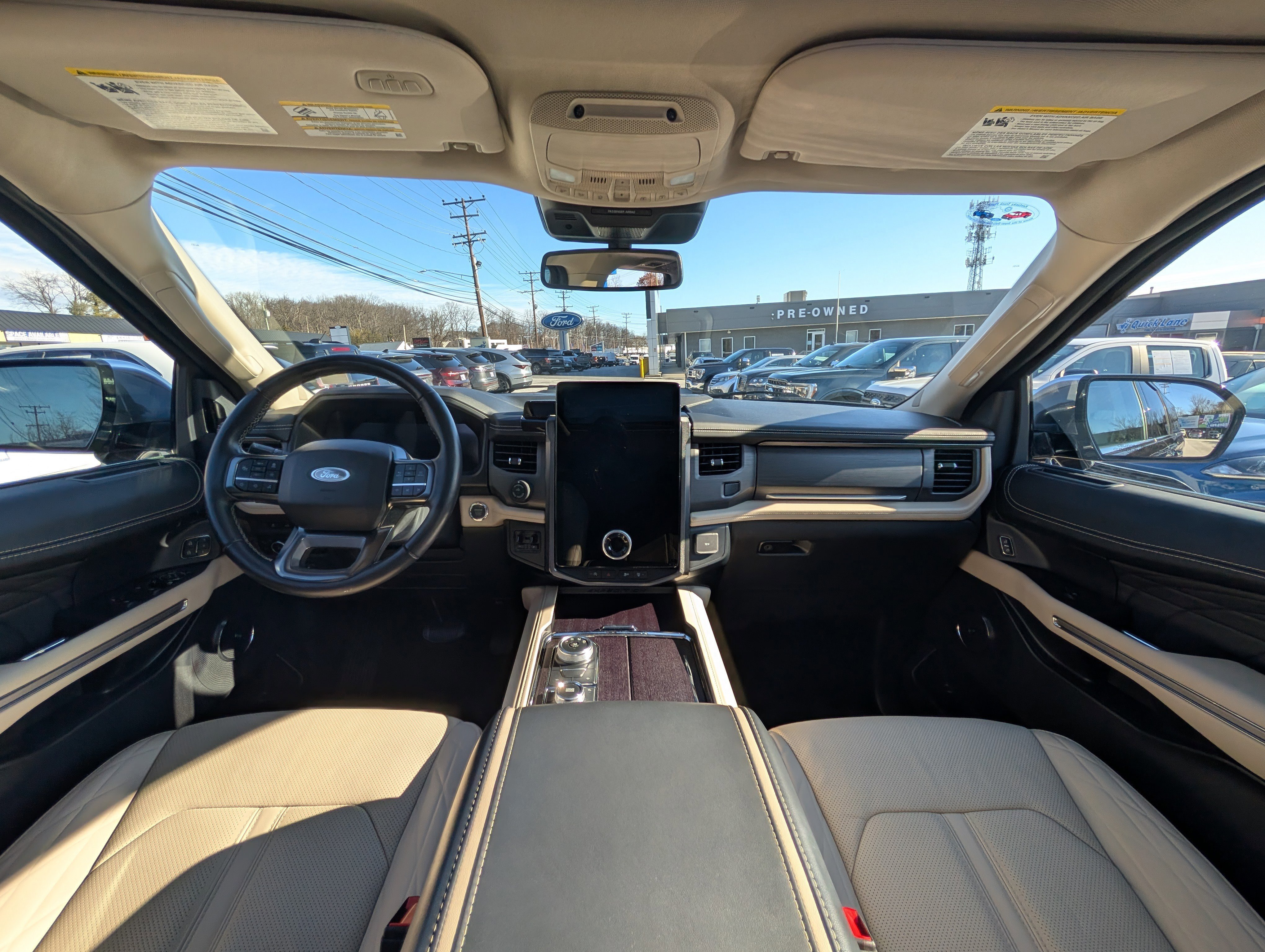 Certified 2024 Ford Expedition Max Platinum image 23