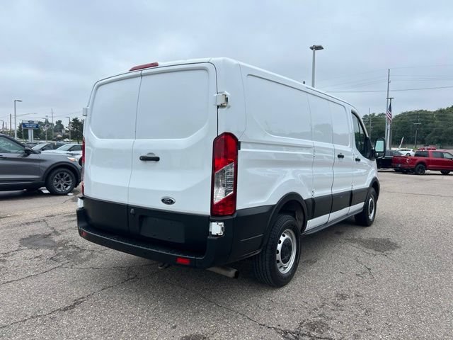 Certified 2021 Ford Transit 250 Low Roof RWD image 4