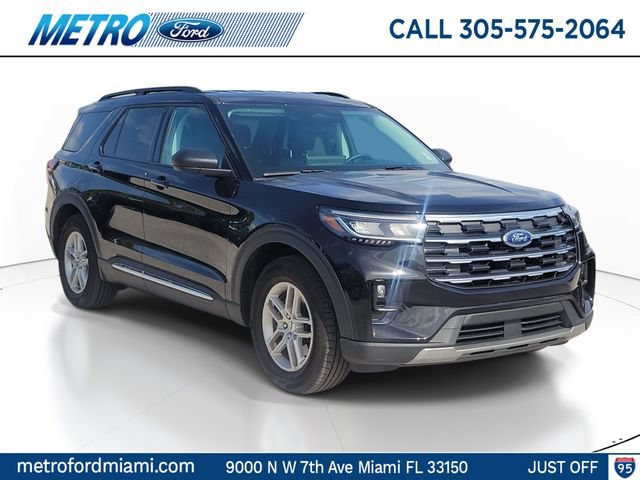 Certified 2025 Ford Explorer Active w/ Active Comfort Package RWD image 1