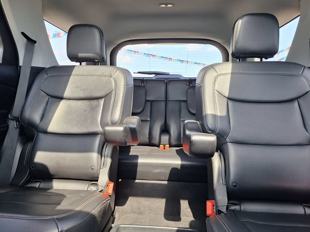Certified 2020 Ford Explorer XLT w/ Equipment Group 202A RWD image 26