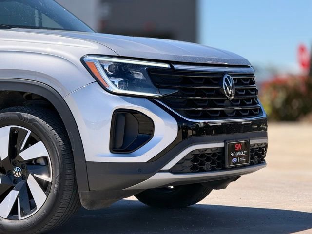 Used 2024 Volkswagen Atlas Cross Sport SEL AWD/4WD image 9