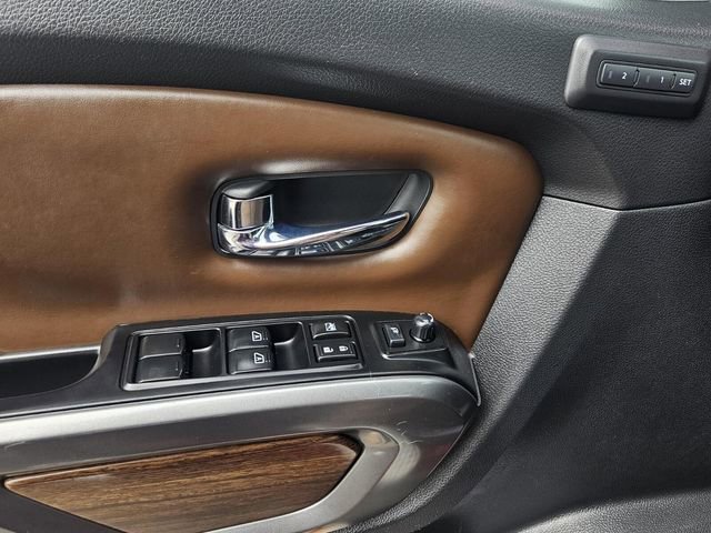 Used 2018 Nissan Titan Platinum Reserve w/ Platinum Utility Package AWD/4WD image 35