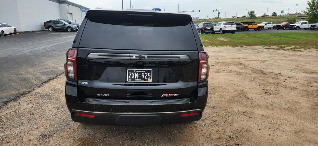 Used 2021 Chevrolet Tahoe RST w/ Rear Media and Nav Package AWD/4WD image 5