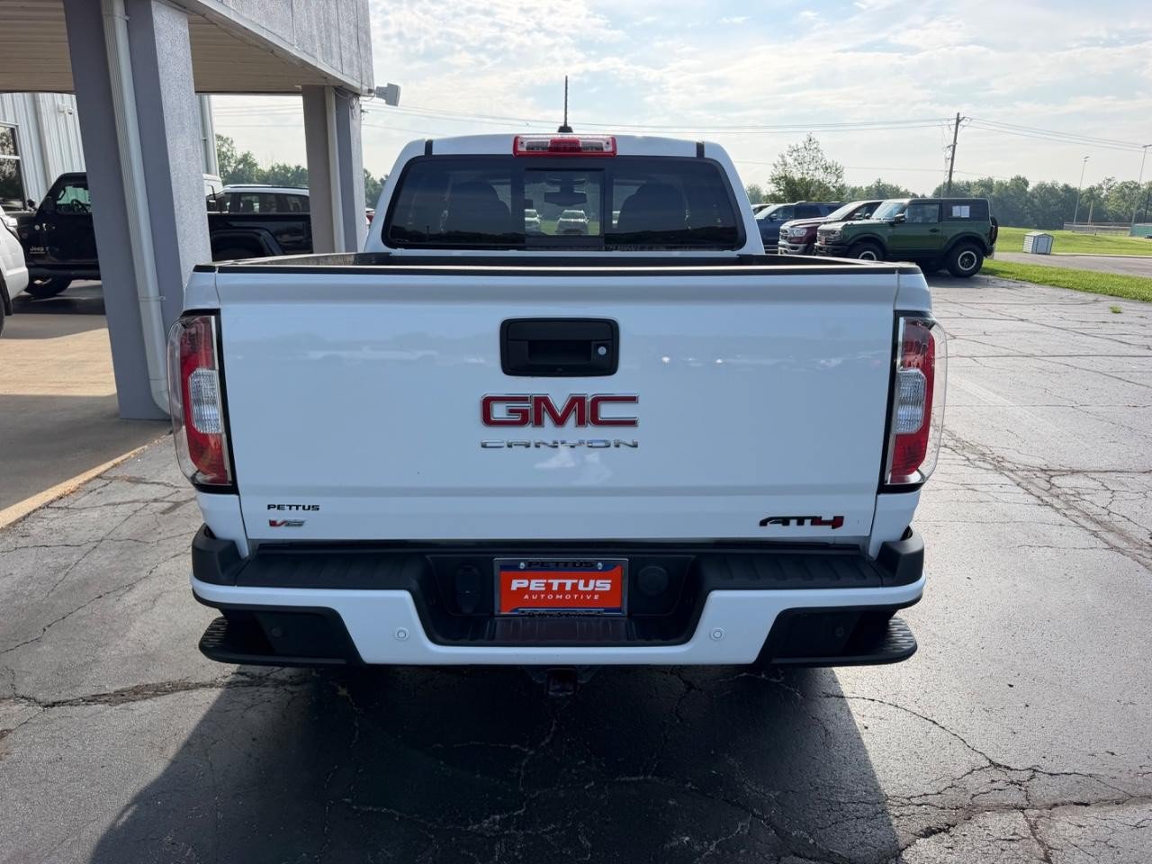 Used 2021 GMC Canyon AT4 AWD/4WD image 4