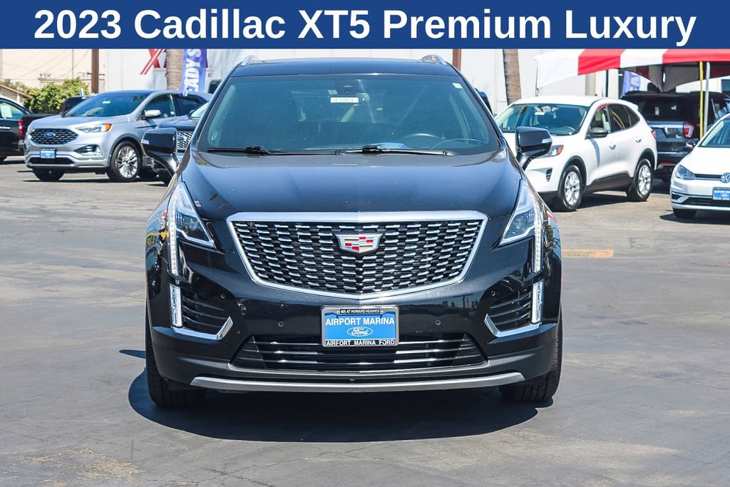 Used 2023 Cadillac XT5 Premium Luxury AWD/4WD image 2