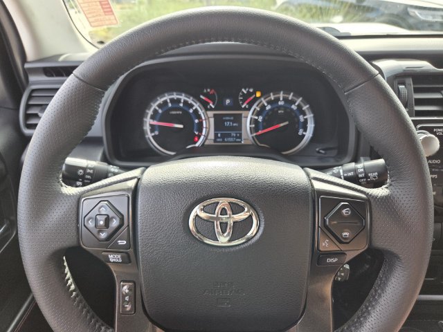 Used 2019 Toyota 4Runner TRD Off-Road AWD/4WD image 26