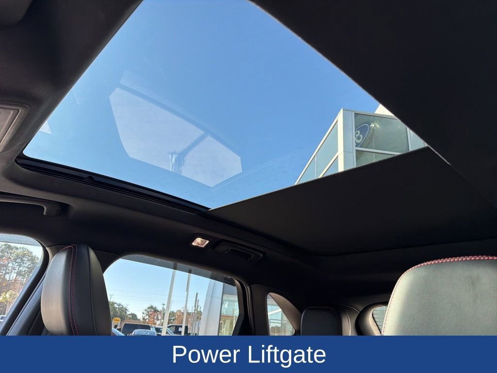 Certified 2025 Ford Escape ST-Line w/ Equipment Group 301A image 15