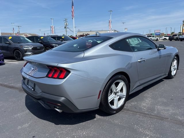 Certified 2026 Ford Mustang Premium RWD image 7