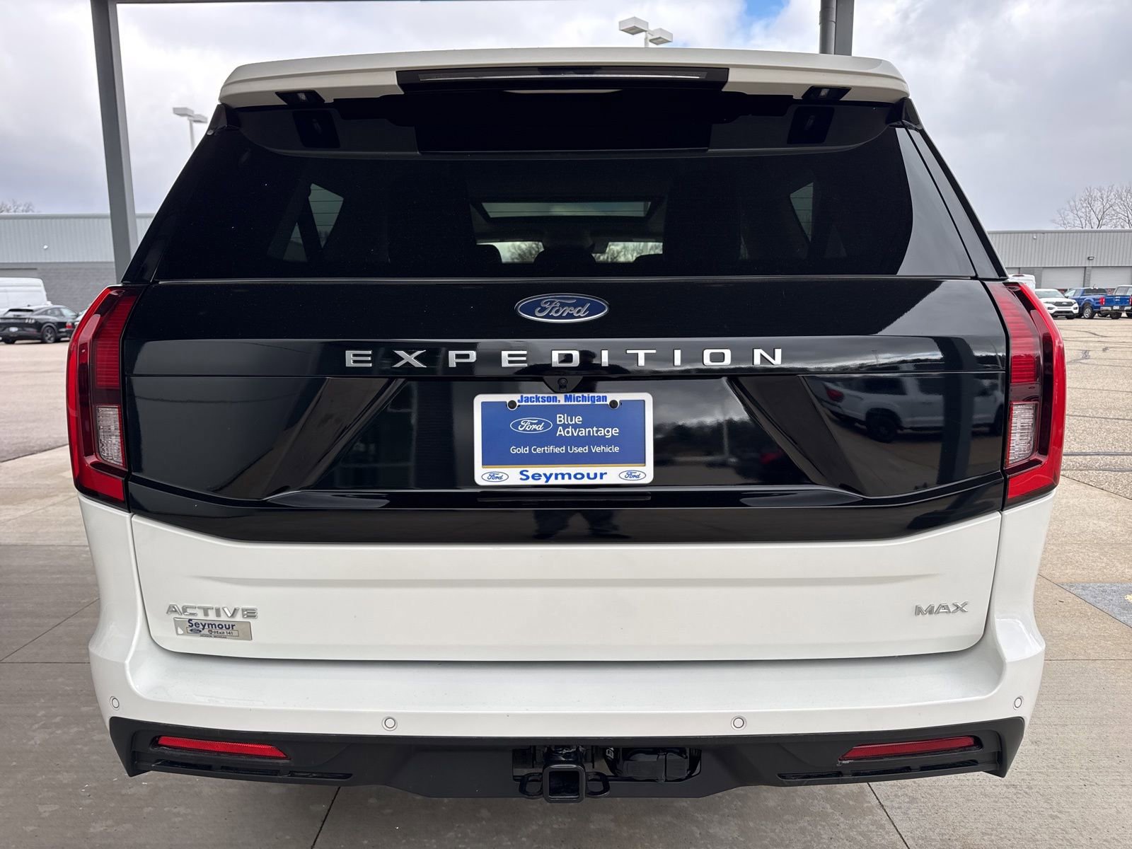 Certified 2025 Ford Expedition Max Active image 3