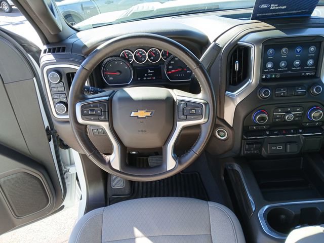 Used 2022 Chevrolet Silverado 2500 LT w/ Convenience Package image 13