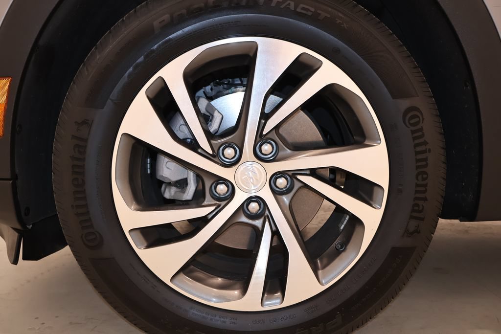 Used 2021 Buick Envision Essence FWD image 37