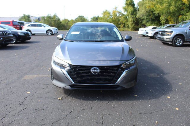 Used 2024 Nissan Sentra SV FWD image 15