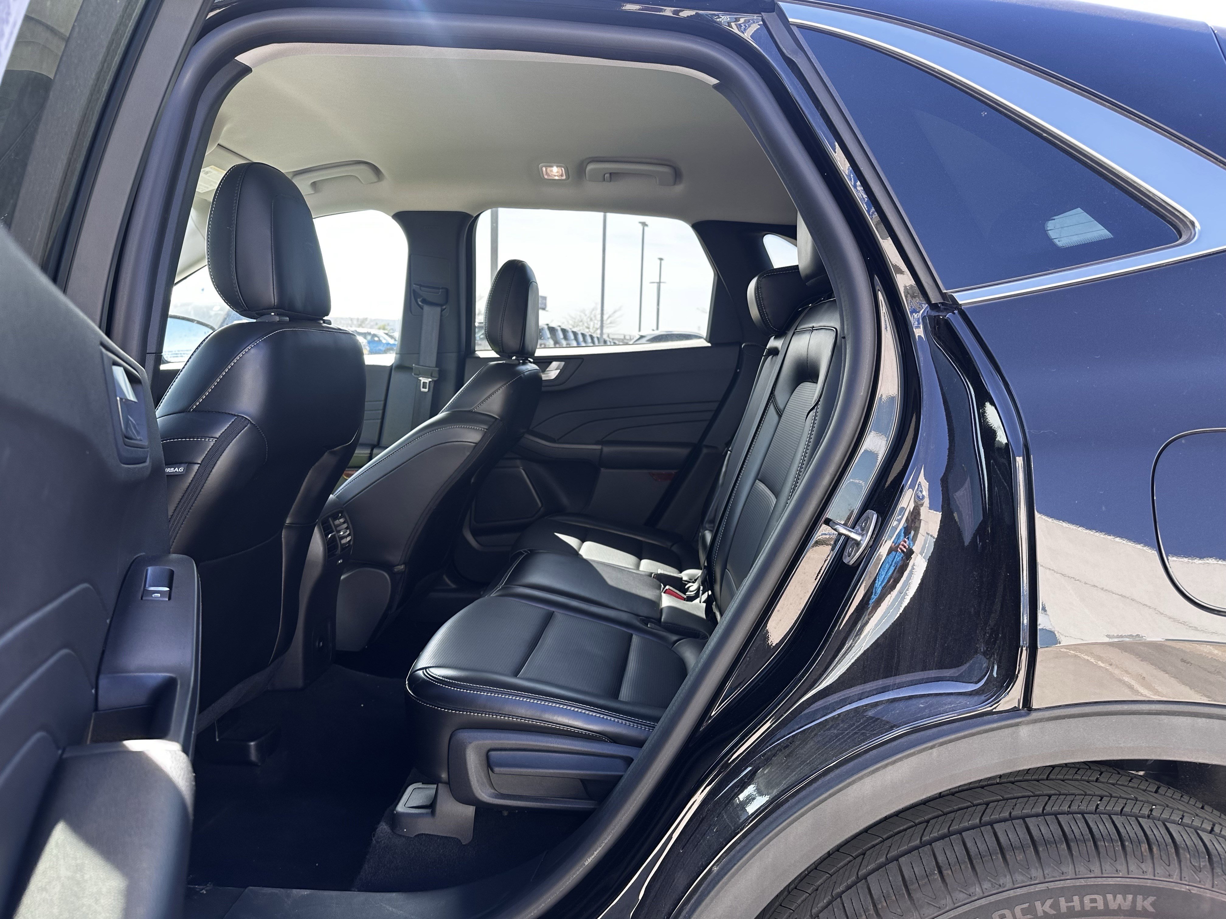 Certified 2024 Ford Escape Platinum AWD/4WD image 8