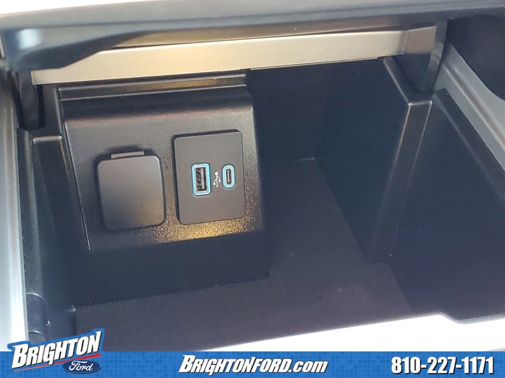 Certified 2023 Ford Explorer XLT image 26