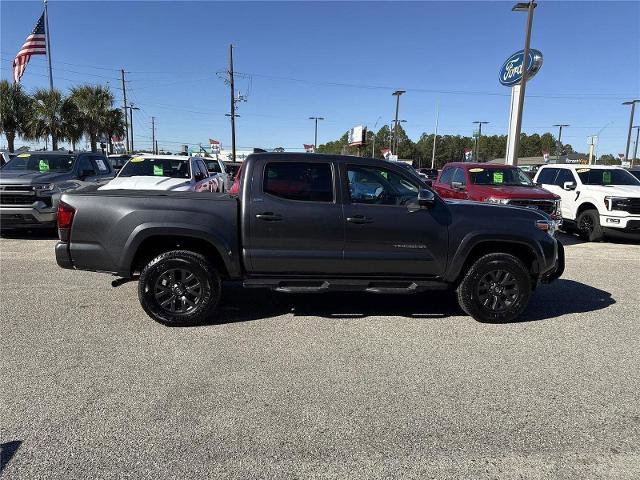 Used 2022 Toyota Tacoma SR5 image 7