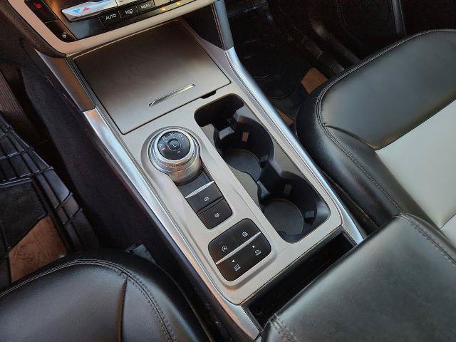 Certified 2023 Ford Explorer XLT w/ Equipment Group 202A RWD image 14