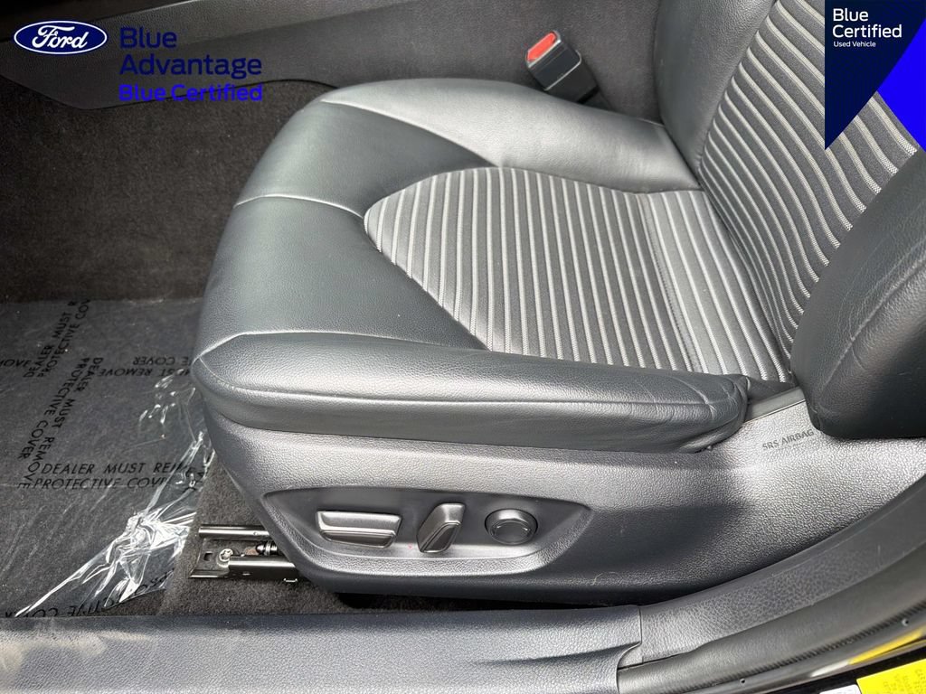 Used 2023 Toyota Camry SE FWD image 17