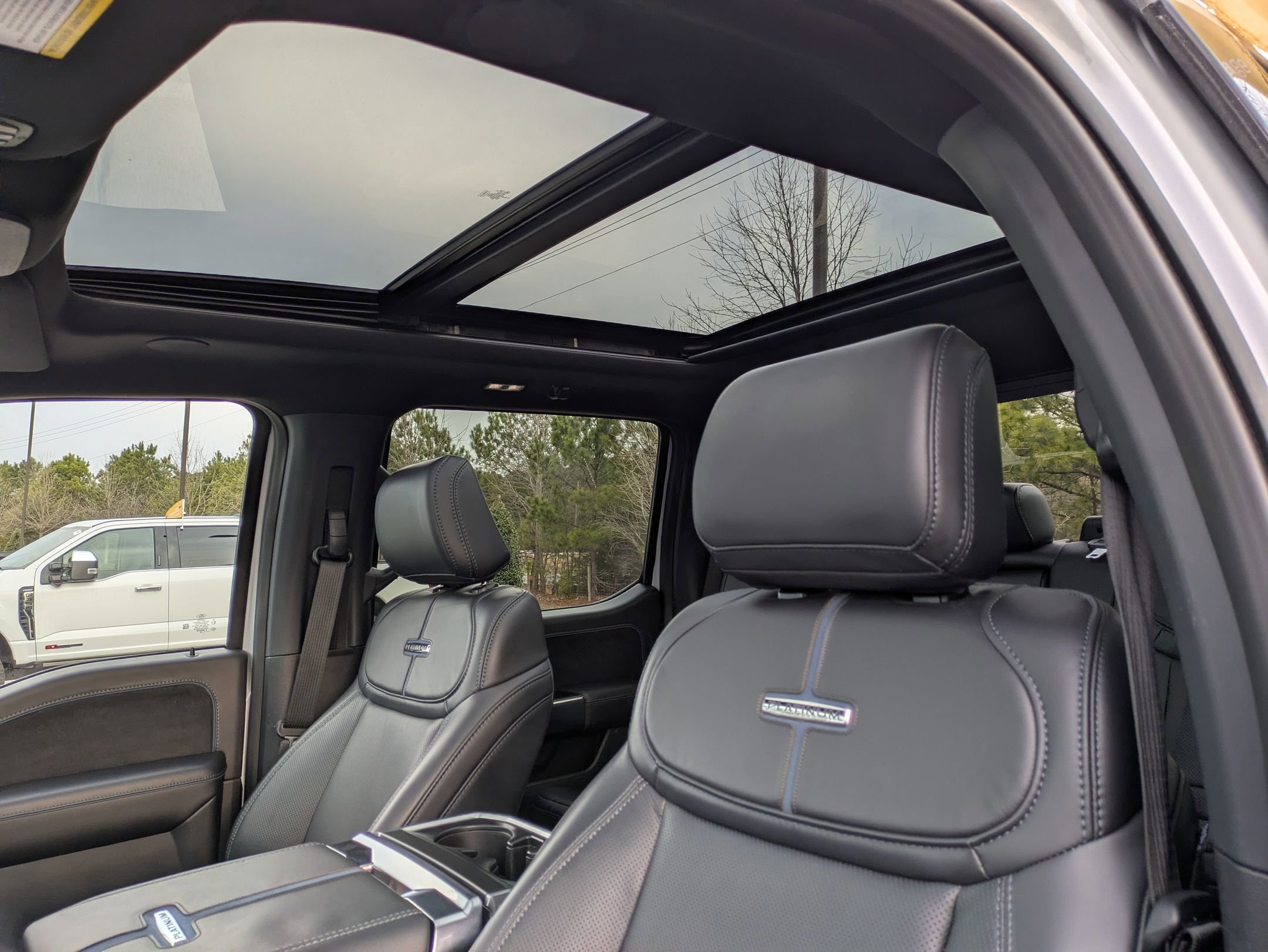 Certified 2025 Ford F150 Platinum w/ Equipment Group 702A High image 32