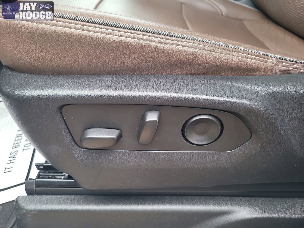 Used 2023 Chevrolet Tahoe High Country image 13