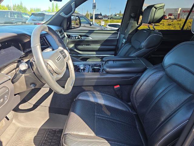 Used 2022 Jeep Grand Wagoneer Series II AWD/4WD image 6