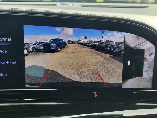 Used 2023 Cadillac Escalade ESV Premium Luxury w/ Performance Package image 29