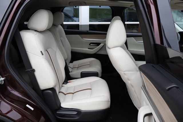 Used 2024 MAZDA CX-90 3.3 Turbo w/ Premium Plus Pkg AWD/4WD image 35