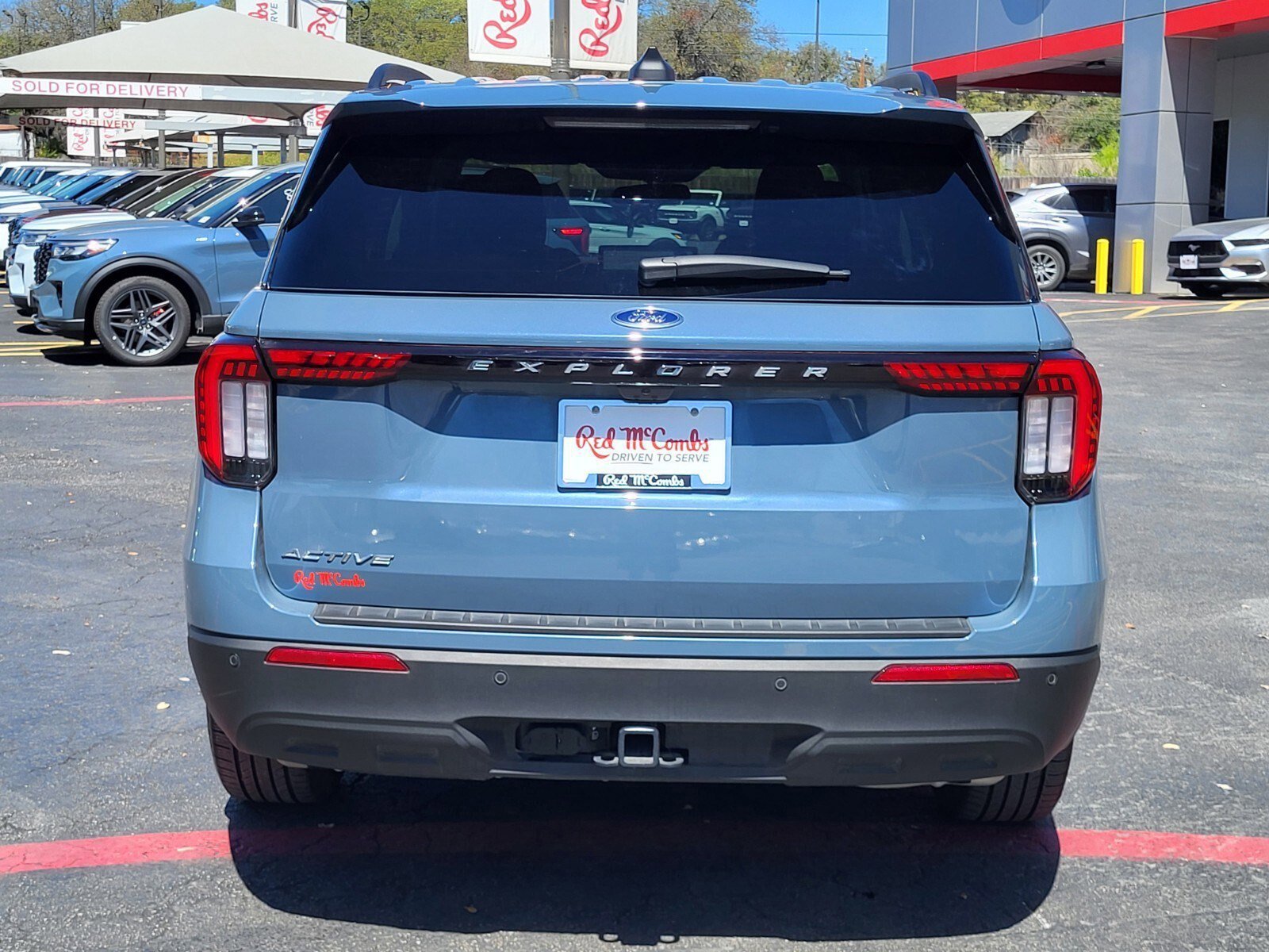 Certified 2025 Ford Explorer Active image 4