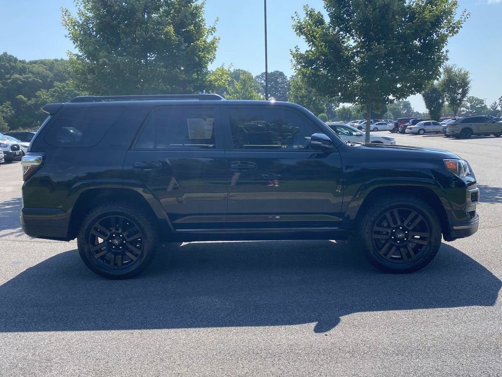 Used 2019 Toyota 4Runner Limited AWD/4WD image 2