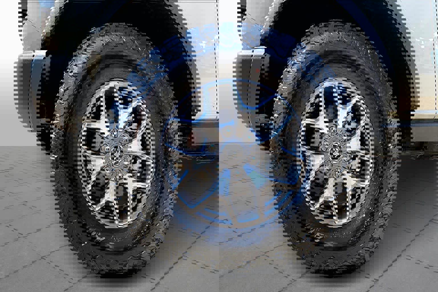 Certified 2025 Ford Bronco Badlands image 14