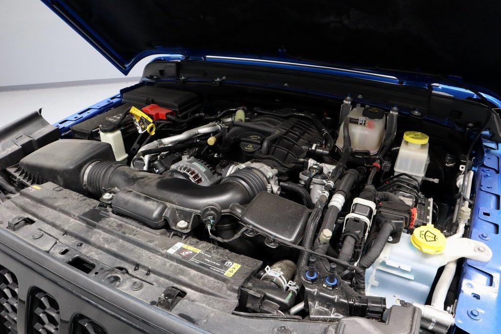 Used 2022 Jeep Gladiator Willys image 18