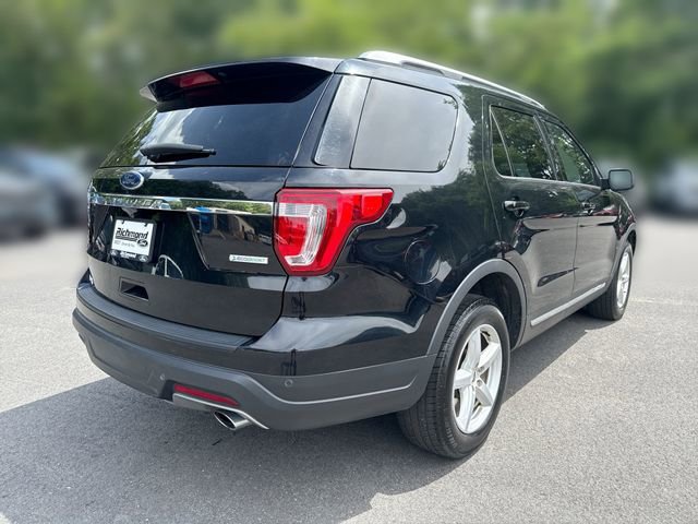 Certified 2018 Ford Explorer XLT FWD image 8