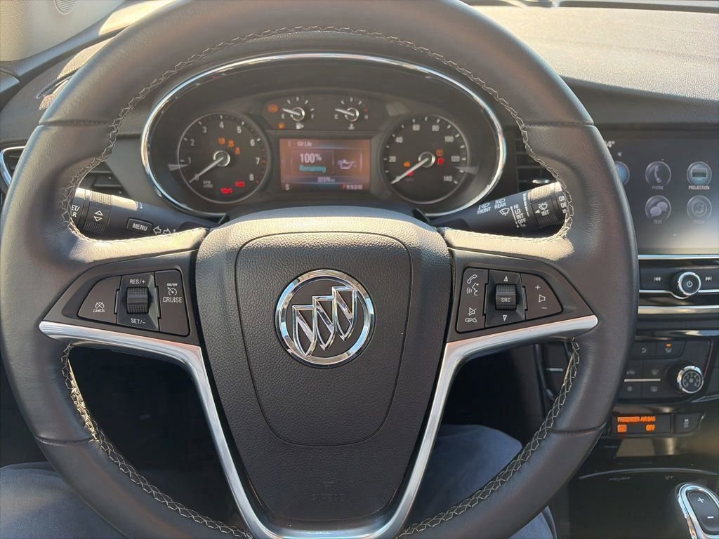 Used 2020 Buick Encore Preferred image 12