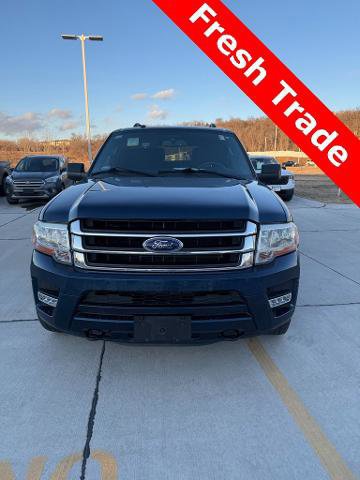 Certified 2017 Ford Expedition XLT image 6