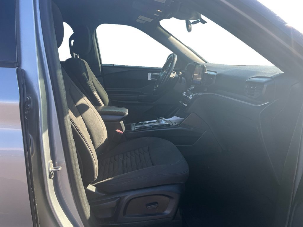 Certified 2020 Ford Explorer XLT RWD image 22
